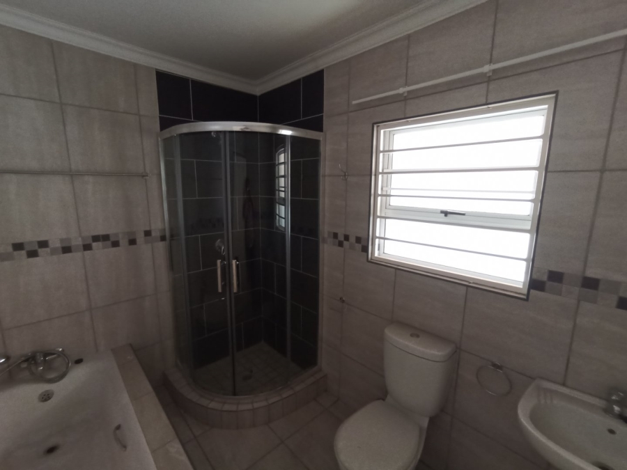 2 Bedroom Property for Sale in Wasgoedspruit North West